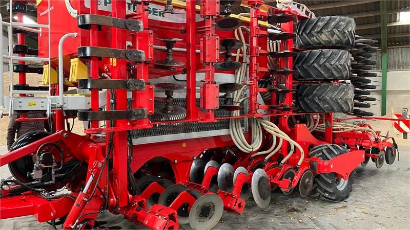 Pöttinger Terrasem C6 Fertilizer - Külvimasin: pilt 2 Pöttinger Terrasem C6 Fertilizer - Külvimasin: pilt 2