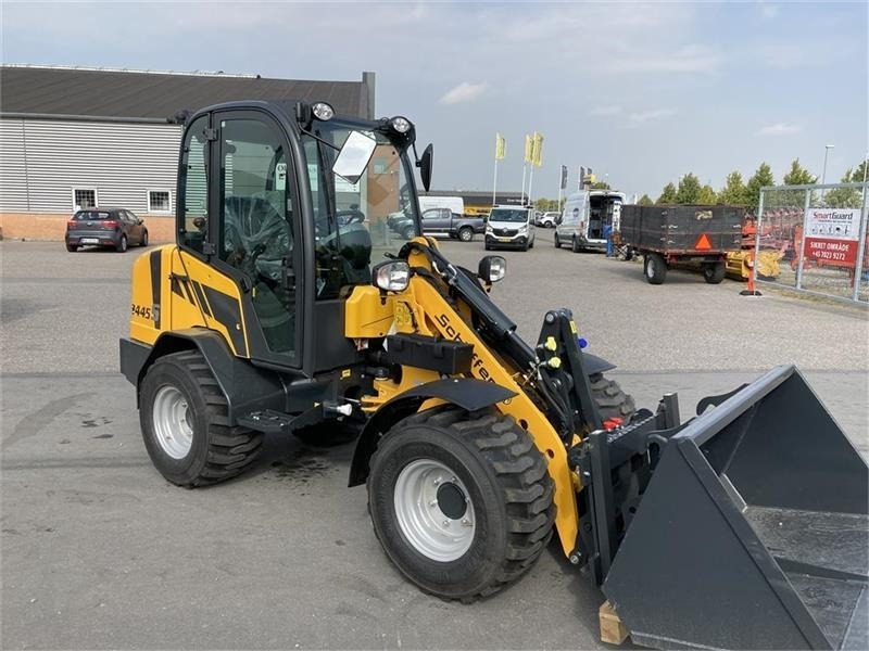 Schäffer 2445S Kabine - Minilaadur: pilt 2 Schäffer 2445S Kabine - Minilaadur: pilt 2