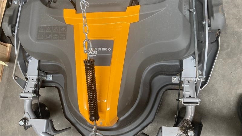 Stiga Park 500WX 4WD inkl. 100 Combi Q plus - Muruniiduk: pilt 3 Stiga Park 500WX 4WD inkl. 100 Combi Q plus - Muruniiduk: pilt 3