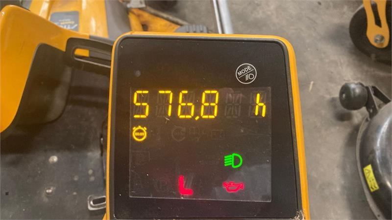 Stiga Park Pro 540IX 4WD 125 Combi Pro el. - Muruniiduk: pilt 4 Stiga Park Pro 540IX 4WD 125 Combi Pro el. - Muruniiduk: pilt 4