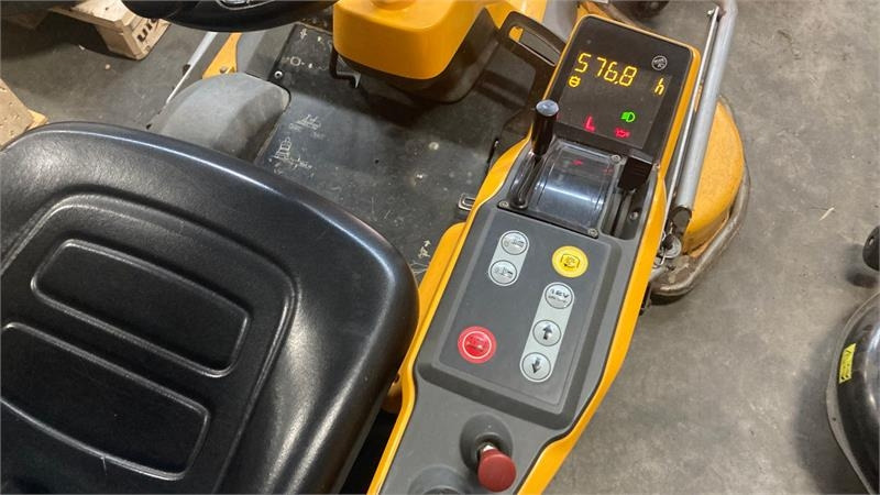 Stiga Park Pro 540IX 4WD 125 Combi Pro el. - Muruniiduk: pilt 5 Stiga Park Pro 540IX 4WD 125 Combi Pro el. - Muruniiduk: pilt 5