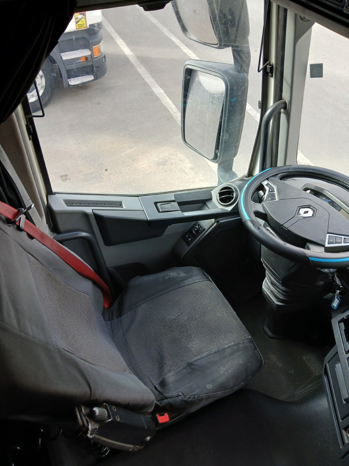 RENAULT T 520 - Kabiinišassiiga veoauto: pilt 5 RENAULT T 520 - Kabiinišassiiga veoauto: pilt 5