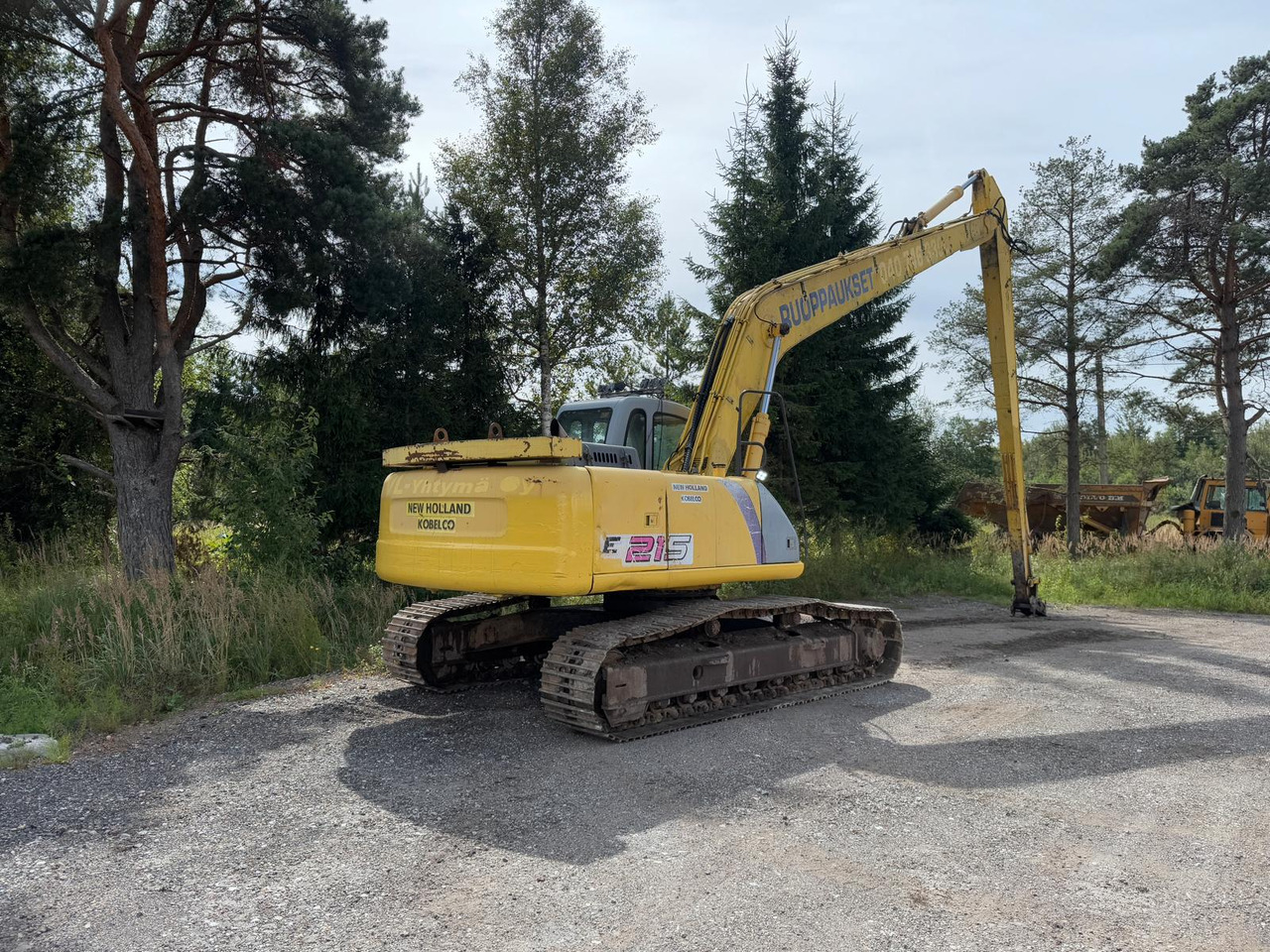 New Holland E 215 - Lintekskavaator: pilt 4 New Holland E 215 - Lintekskavaator: pilt 4
