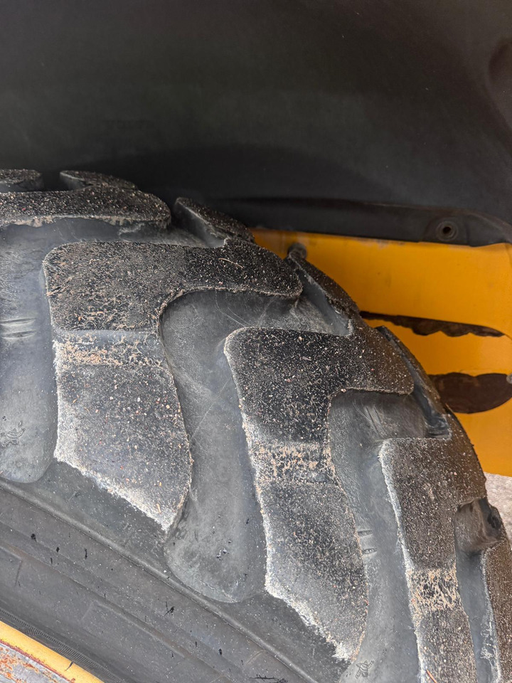 Volvo L45F-TP/S - Rataslaadur: pilt 5 Volvo L45F-TP/S - Rataslaadur: pilt 5