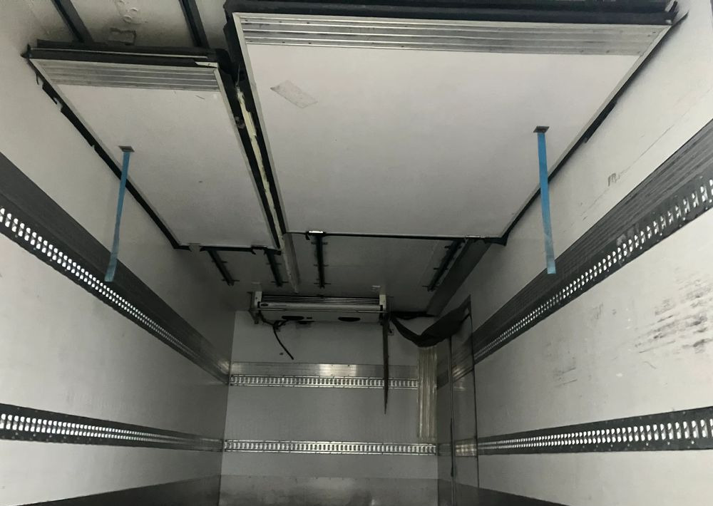 DAF Daf LF 16.250 chłodnia multi temperatura 16 palet - Külmutiga veoauto: pilt 5 DAF Daf LF 16.250 chłodnia multi temperatura 16 palet - Külmutiga veoauto: pilt 5