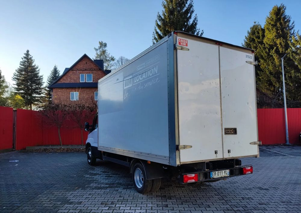 Iveco DAILY 35C13 Kurierka - Tarbesõiduk furgoon: pilt 4 Iveco DAILY 35C13 Kurierka - Tarbesõiduk furgoon: pilt 4
