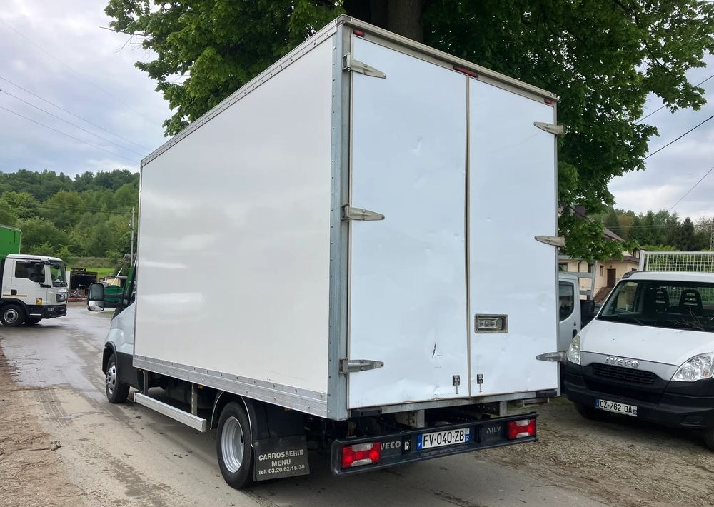 Iveco DAILY 35C16 kontener kurierka 3.0 silnik - Tarbesõiduk furgoon: pilt 4 Iveco DAILY 35C16 kontener kurierka 3.0 silnik - Tarbesõiduk furgoon: pilt 4
