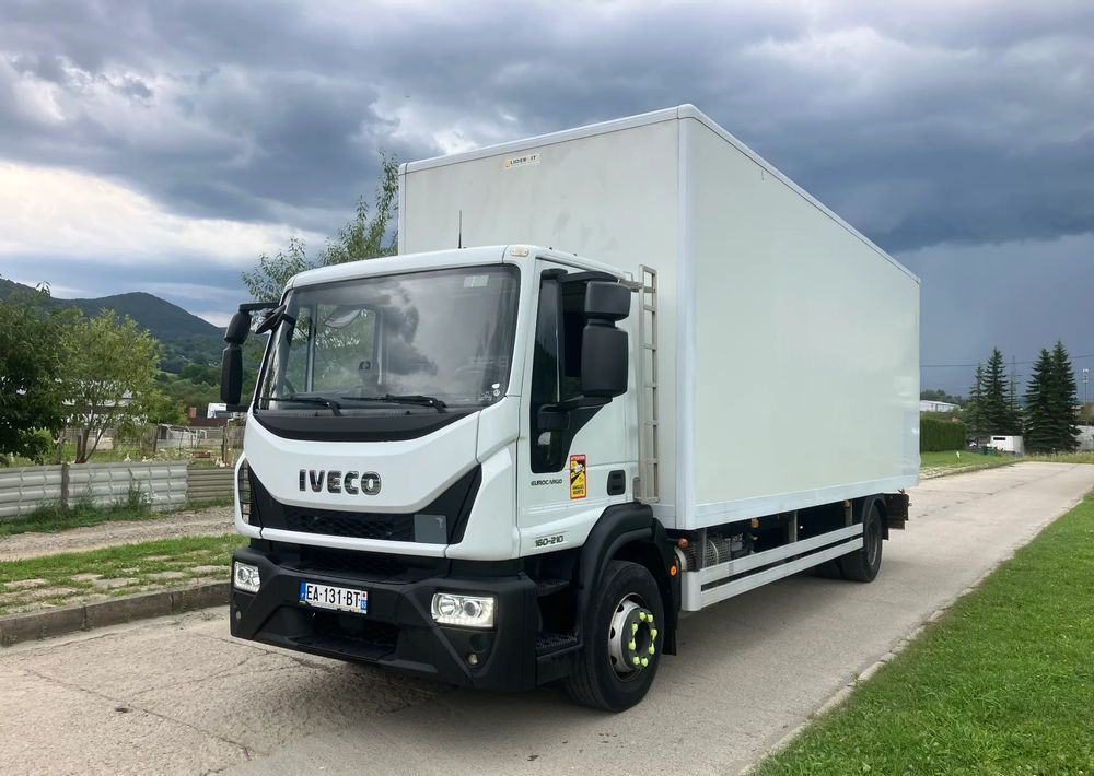 Iveco IVECO 1621 kurierka kontener EURO6 - Kasti veoauto: pilt 1 Iveco IVECO 1621 kurierka kontener EURO6 - Kasti veoauto: pilt 1