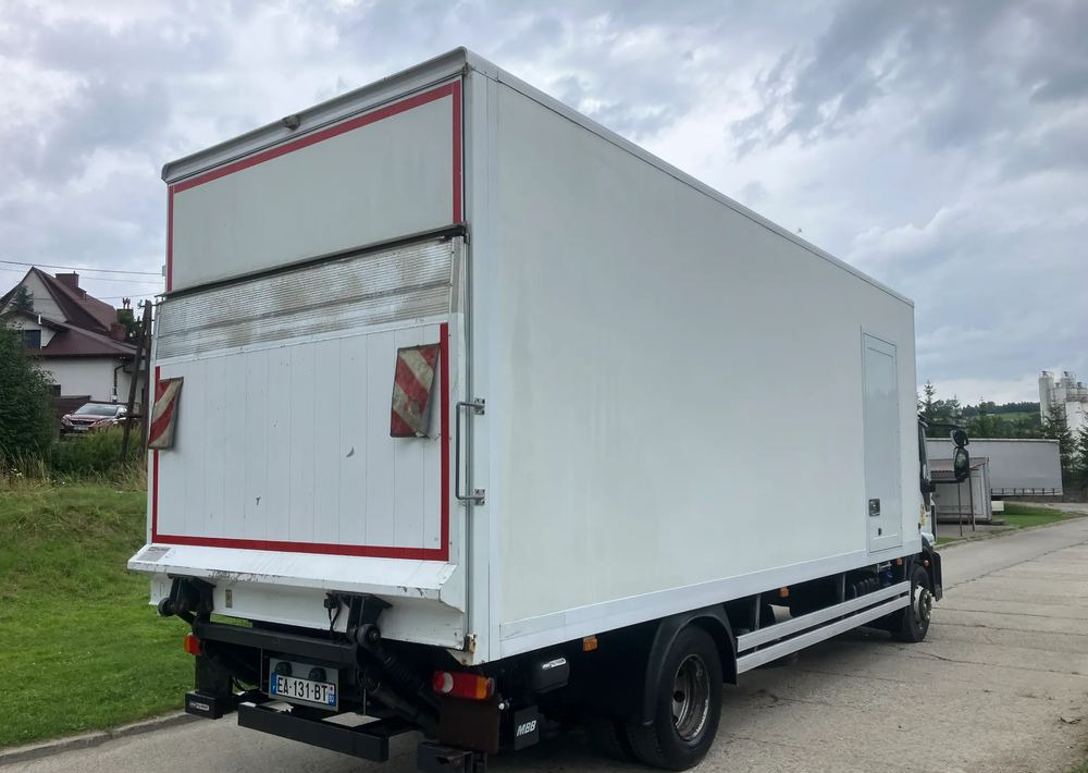 Iveco IVECO 1621 kurierka kontener EURO6 - Kasti veoauto: pilt 3 Iveco IVECO 1621 kurierka kontener EURO6 - Kasti veoauto: pilt 3