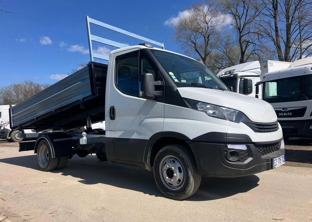 Iveco Iveco daily 35C14 wywrotka solidny kiper - Tarbesõiduk kallur: pilt 2 Iveco Iveco daily 35C14 wywrotka solidny kiper - Tarbesõiduk kallur: pilt 2