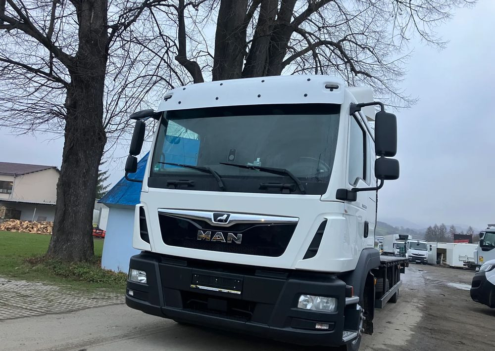 MAN MAN TGM 12.250 sypialka euro6 Rama do zabudowy - Kabiinišassiiga veoauto: pilt 1 MAN MAN TGM 12.250 sypialka euro6 Rama do zabudowy - Kabiinišassiiga veoauto: pilt 1