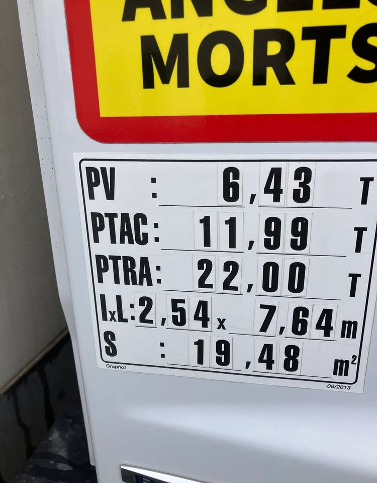 Mercedes-Benz ATEGO 1218 KURIERKA KONTENER 15 PALET - Kasti veoauto: pilt 3 Mercedes-Benz ATEGO 1218 KURIERKA KONTENER 15 PALET - Kasti veoauto: pilt 3