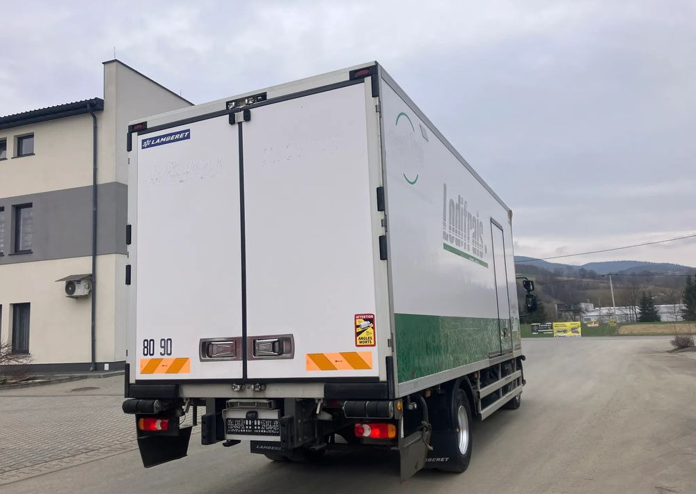Renault Renault Gama D 250 chłodnia izoterma 16 PALET - Külmutiga veoauto: pilt 3 Renault Renault Gama D 250 chłodnia izoterma 16 PALET - Külmutiga veoauto: pilt 3