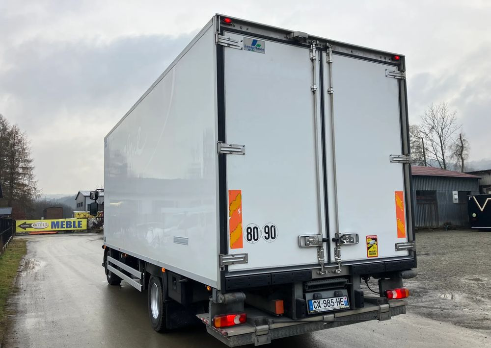 Renault Renault Midlum 220chłodnia izoterma - Külmutiga veoauto: pilt 4 Renault Renault Midlum 220chłodnia izoterma - Külmutiga veoauto: pilt 4