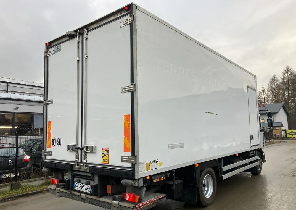 Renault Renault Midlum 220chłodnia izoterma - Külmutiga veoauto: pilt 3 Renault Renault Midlum 220chłodnia izoterma - Külmutiga veoauto: pilt 3