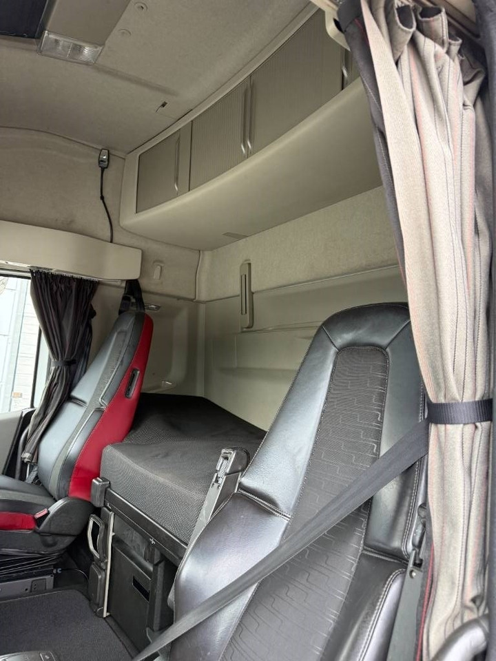 Volvo FH 6*2 med hydraulik - Sadulveok: pilt 2 Volvo FH 6*2 med hydraulik - Sadulveok: pilt 2