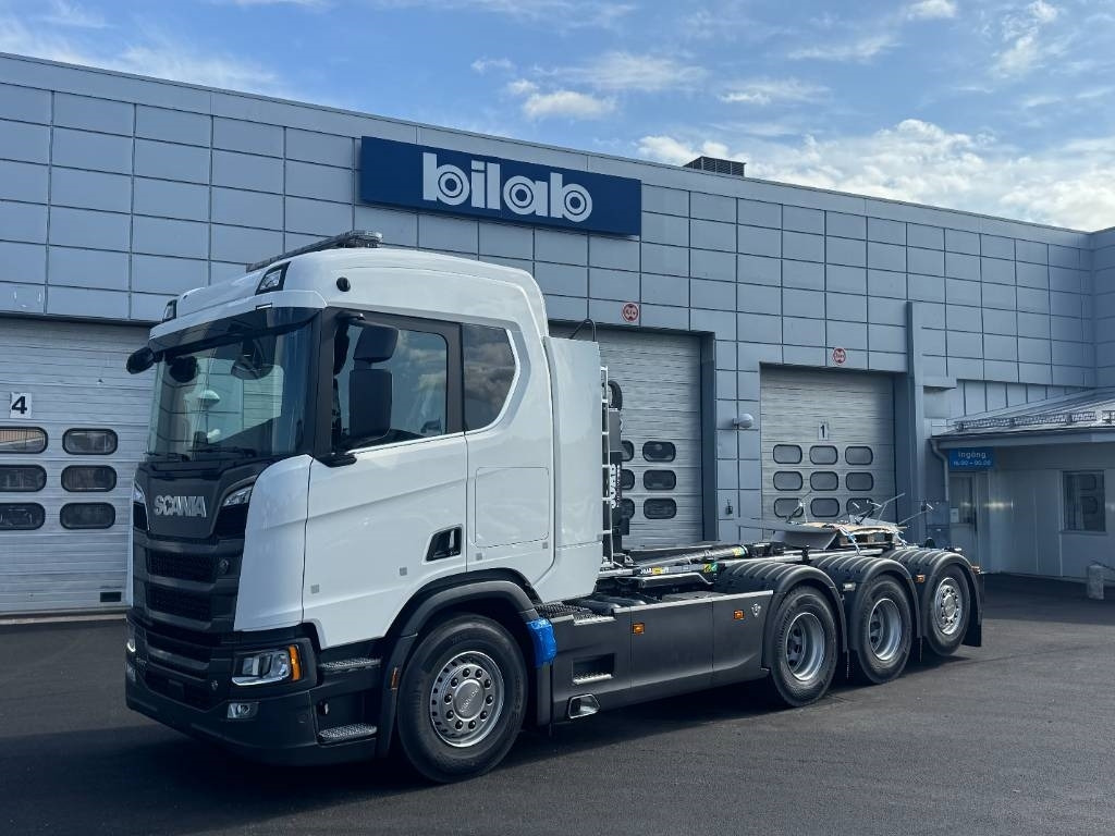Scania R 590 8x4*4 Joab Lastväxlare - Konkstõstukiga veoauto: pilt 4 Scania R 590 8x4*4 Joab Lastväxlare - Konkstõstukiga veoauto: pilt 4