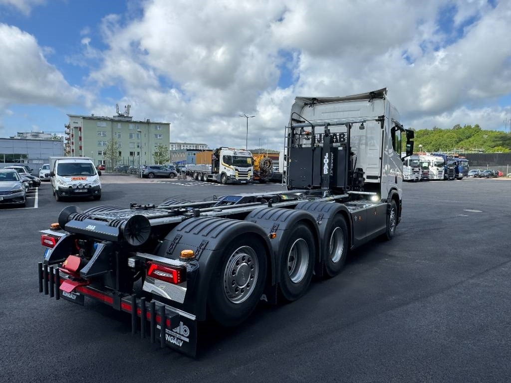 Scania R 590 8x4*4 Lastväxlare Joab L27 - Konkstõstukiga veoauto: pilt 4 Scania R 590 8x4*4 Lastväxlare Joab L27 - Konkstõstukiga veoauto: pilt 4
