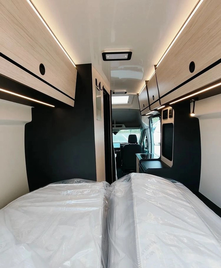 FORD Rimor NEW Ford Van 238 Truma Diesel Roller Shutters Remis AUTOMAT liising FORD Rimor NEW Ford Van 238 Truma Diesel Roller Shutters Remis AUTOMAT: pilt 18 FORD Rimor NEW Ford Van 238 Truma Diesel Roller Shutters Remis AUTOMAT liising FORD Rimor NEW Ford Van 238 Truma Diesel Roller Shutters Remis AUTOMAT: pilt 18