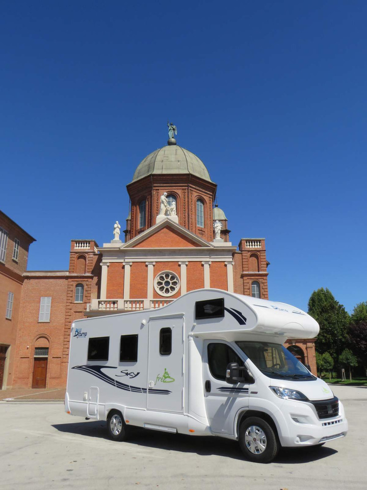 Fiat Ducato RETRACTABLE PLATFORM (300KG CAPACITY) - Matkaauto: pilt 4 Fiat Ducato RETRACTABLE PLATFORM (300KG CAPACITY) - Matkaauto: pilt 4