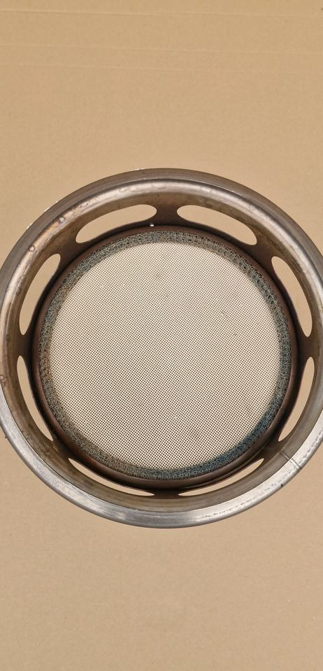 DAF XF XG FILTR CZĄSTEK STAŁYCH DPF 2410279 - Väljalaskesüsteem - Veoauto: pilt 2 DAF XF XG FILTR CZĄSTEK STAŁYCH DPF 2410279 - Väljalaskesüsteem - Veoauto: pilt 2