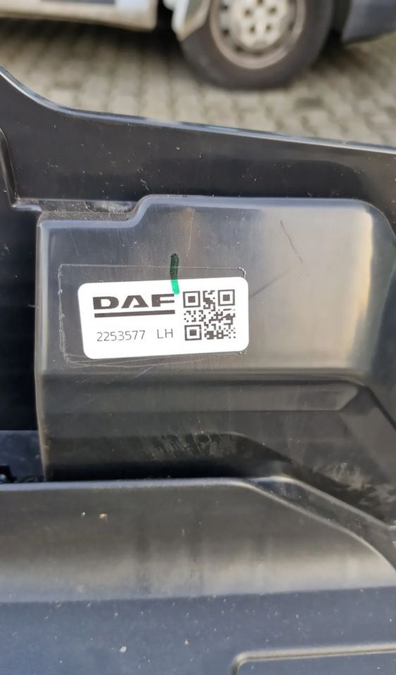 Kabiin ja interjöör DAF XG SCHOWEK BOX KUFER 2253580 2253577: pilt 6 Kabiin ja interjöör DAF XG SCHOWEK BOX KUFER 2253580 2253577: pilt 6