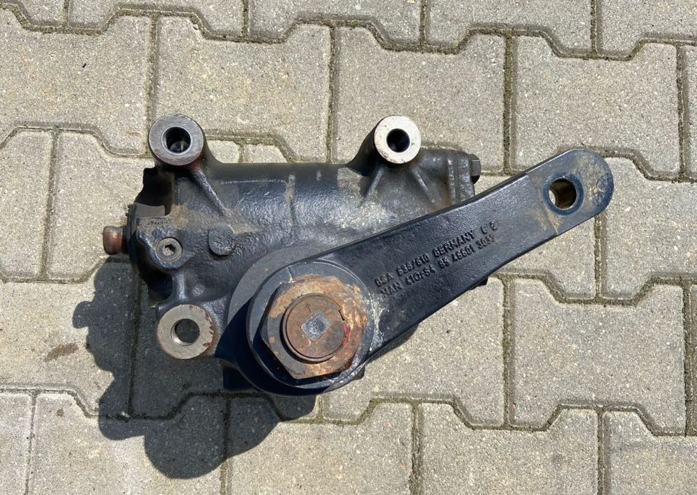 Kolumna kierownicza MAN TGL TGM TG 3 euro 6 przekładnia - Roolisammas - Veoauto: pilt 2 Kolumna kierownicza MAN TGL TGM TG 3 euro 6 przekładnia - Roolisammas - Veoauto: pilt 2