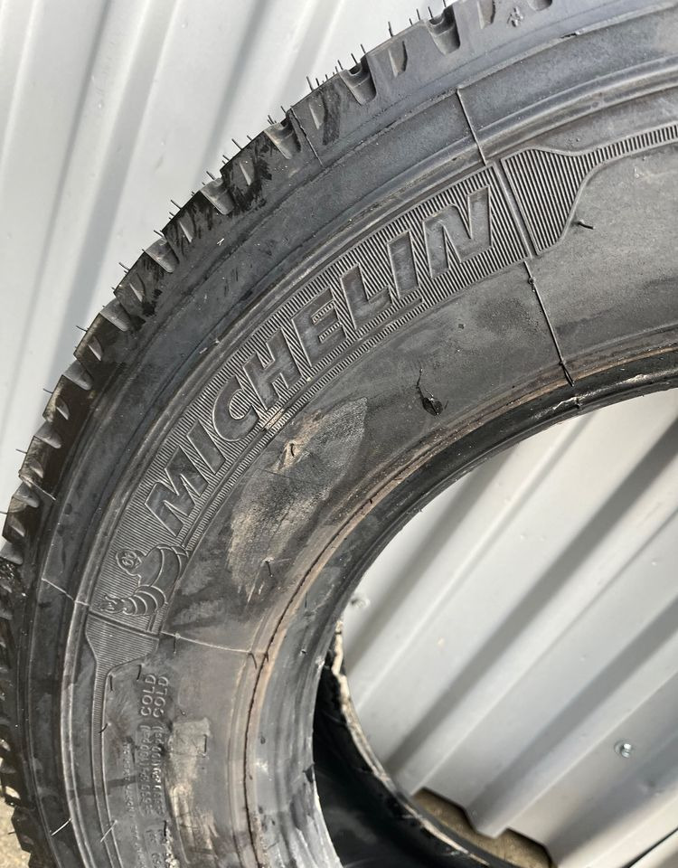 NOWA Opona Michelin X Multi 215/75R 17.5” - Rehv - Veoauto: pilt 2 NOWA Opona Michelin X Multi 215/75R 17.5” - Rehv - Veoauto: pilt 2