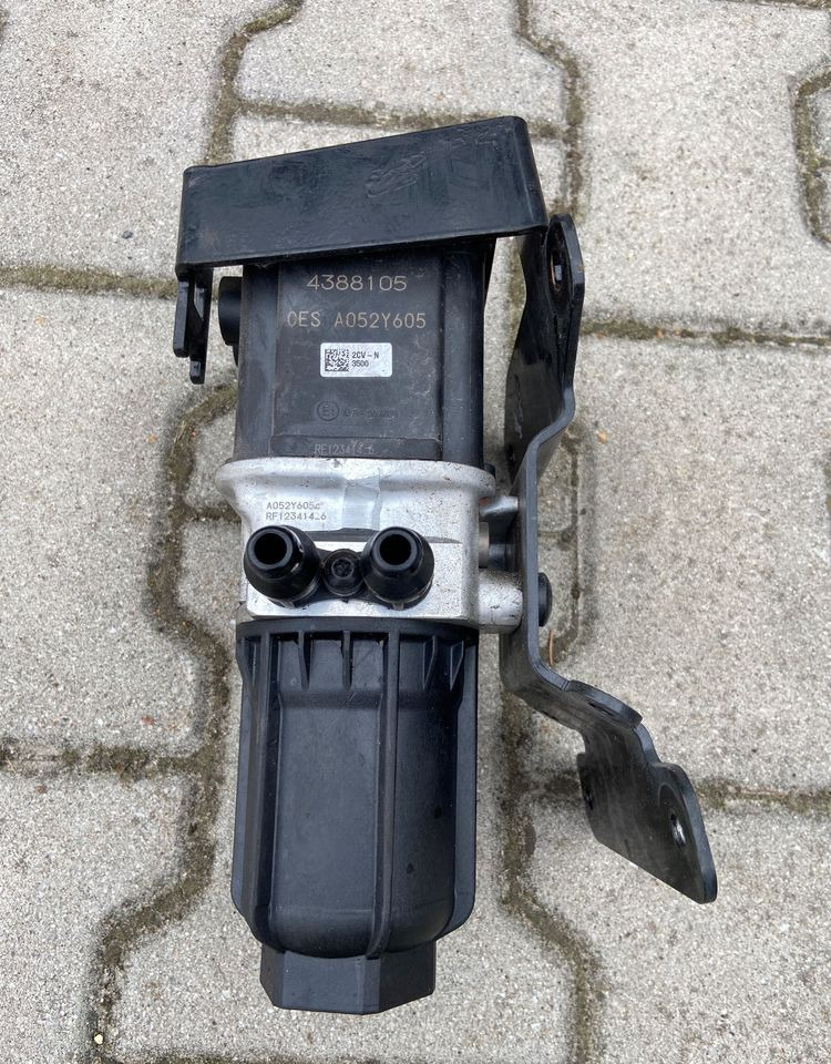 Pompa Adblue DAF XF 106 euro 6 lift moduł ad blue - Kütusesüsteem - Veoauto: pilt 1 Pompa Adblue DAF XF 106 euro 6 lift moduł ad blue - Kütusesüsteem - Veoauto: pilt 1