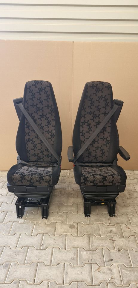 SCANIA R S FOTEL FOTELE KOMPLET - Iste - Veoauto: pilt 1 SCANIA R S FOTEL FOTELE KOMPLET - Iste - Veoauto: pilt 1