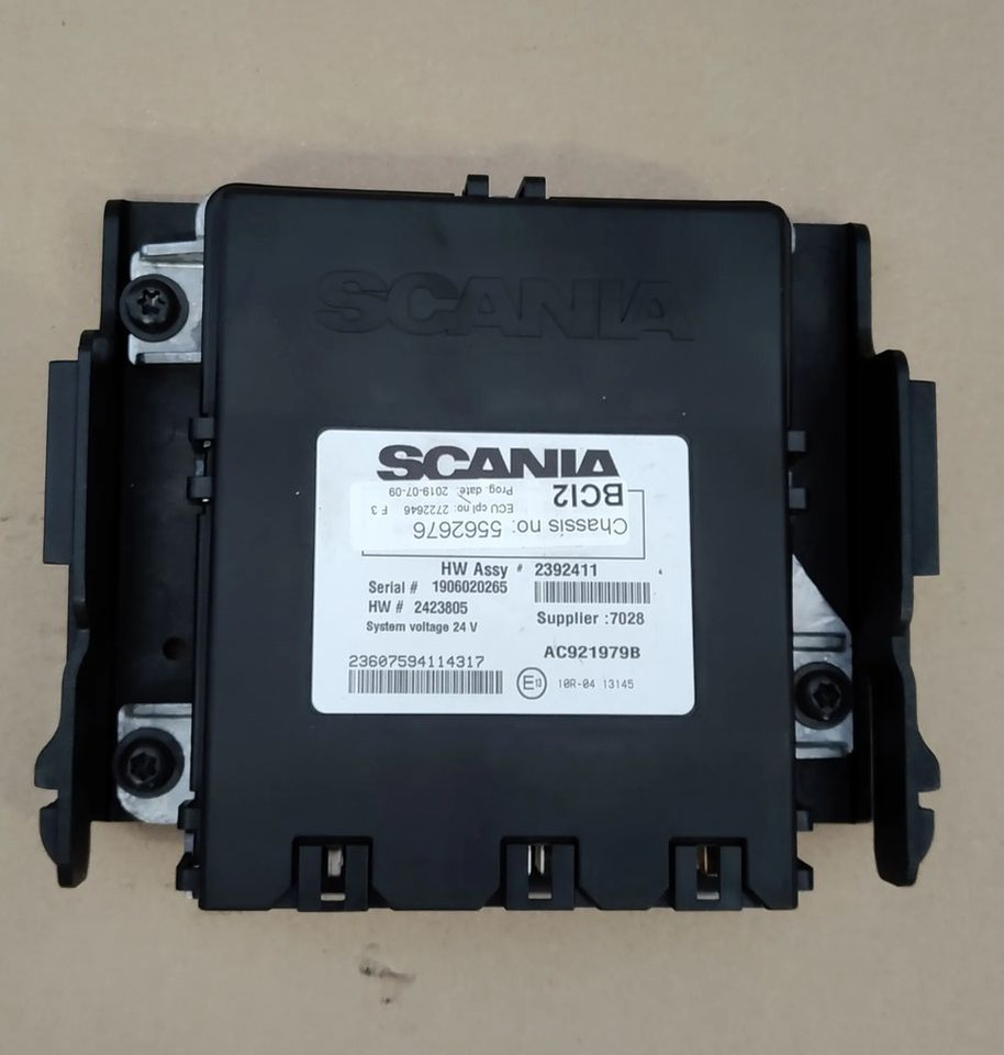 SCANIA R S STEROWNIK MODUŁ ZABUDOWY BCI2 2392411 2423805 - Mootori juhtimisseade - Veoauto: pilt 1 SCANIA R S STEROWNIK MODUŁ ZABUDOWY BCI2 2392411 2423805 - Mootori juhtimisseade - Veoauto: pilt 1