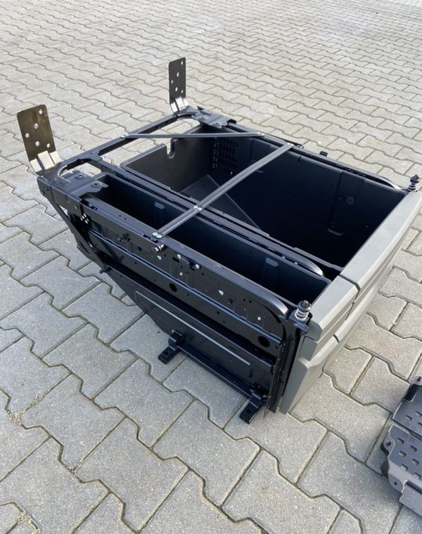 Schowek do łóżko MAN TGS euro 6 TG3 box lodówka - Kabiin ja interjöör: pilt 5 Schowek do łóżko MAN TGS euro 6 TG3 box lodówka - Kabiin ja interjöör: pilt 5