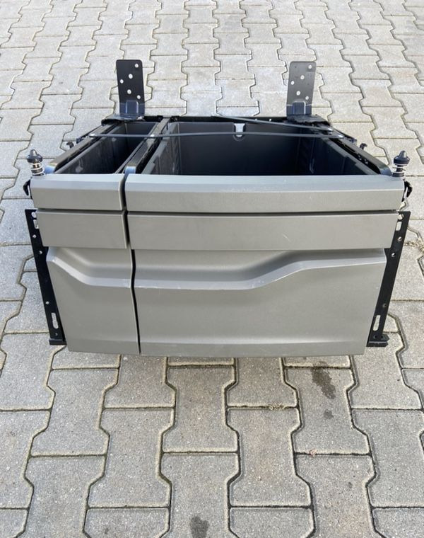 Schowek do łóżko MAN TGS euro 6 TG3 box lodówka - Kabiin ja interjöör: pilt 1 Schowek do łóżko MAN TGS euro 6 TG3 box lodówka - Kabiin ja interjöör: pilt 1