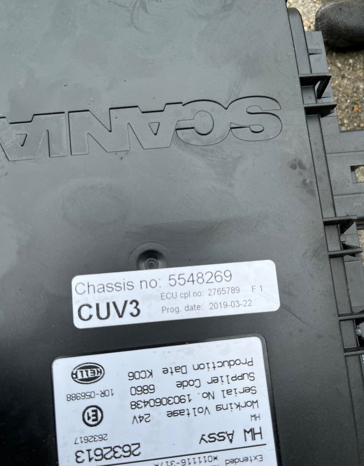 Sterownik ECU CUV3 Scania R S komputer NTG - Elektrisüsteem - Veoauto: pilt 2 Sterownik ECU CUV3 Scania R S komputer NTG - Elektrisüsteem - Veoauto: pilt 2