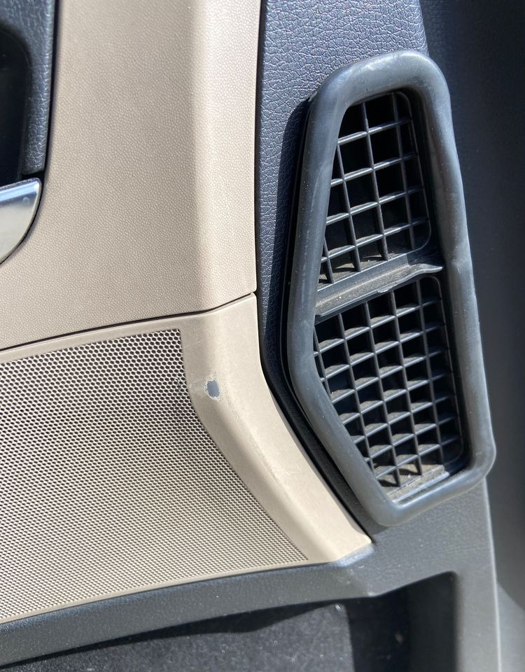 Tapicerka lewa MAN TGS euro 6 lift kierowcy beżowa - Kabiin ja interjöör - Veoauto: pilt 2 Tapicerka lewa MAN TGS euro 6 lift kierowcy beżowa - Kabiin ja interjöör - Veoauto: pilt 2