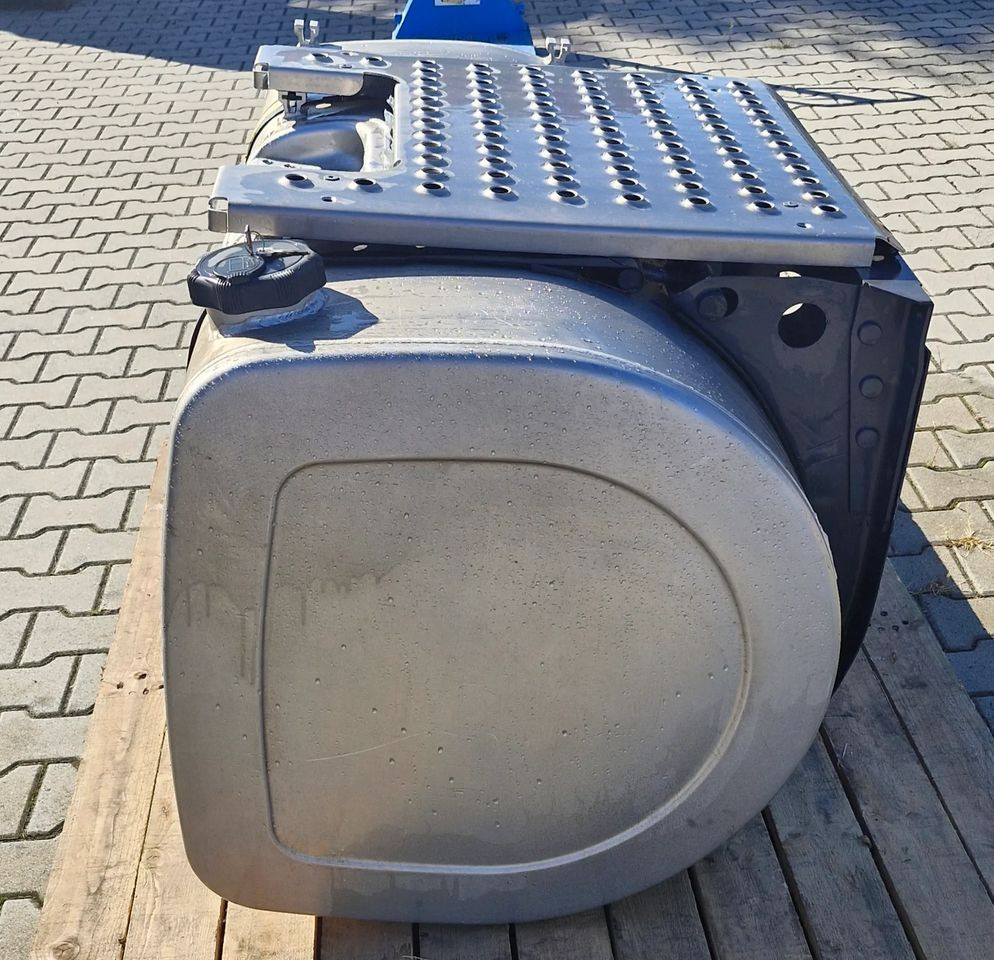 VOLVO FH4 FH5 RENAULT GAMA T ZBIORNIK PALIWA 480L - Kütusepaak - Veoauto: pilt 2 VOLVO FH4 FH5 RENAULT GAMA T ZBIORNIK PALIWA 480L - Kütusepaak - Veoauto: pilt 2