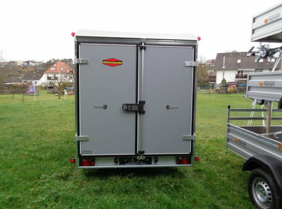 Böckmann PKW-Anhänger, 2,7 to. Koffer, 100 km/h - Furgoonjärelhaagis: pilt 3 Böckmann PKW-Anhänger, 2,7 to. Koffer, 100 km/h - Furgoonjärelhaagis: pilt 3