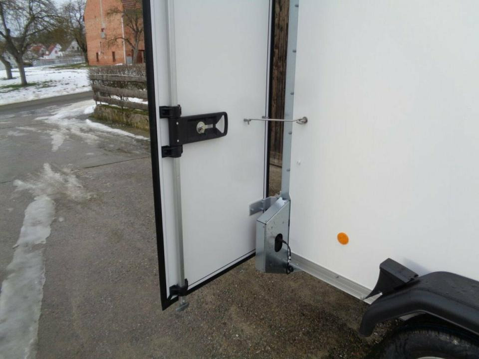 Böckmann PKW-Anhänger, KT3015/20 M-F, Koffer, 2,0 to. - Furgoonjärelhaagis: pilt 5 Böckmann PKW-Anhänger, KT3015/20 M-F, Koffer, 2,0 to. - Furgoonjärelhaagis: pilt 5