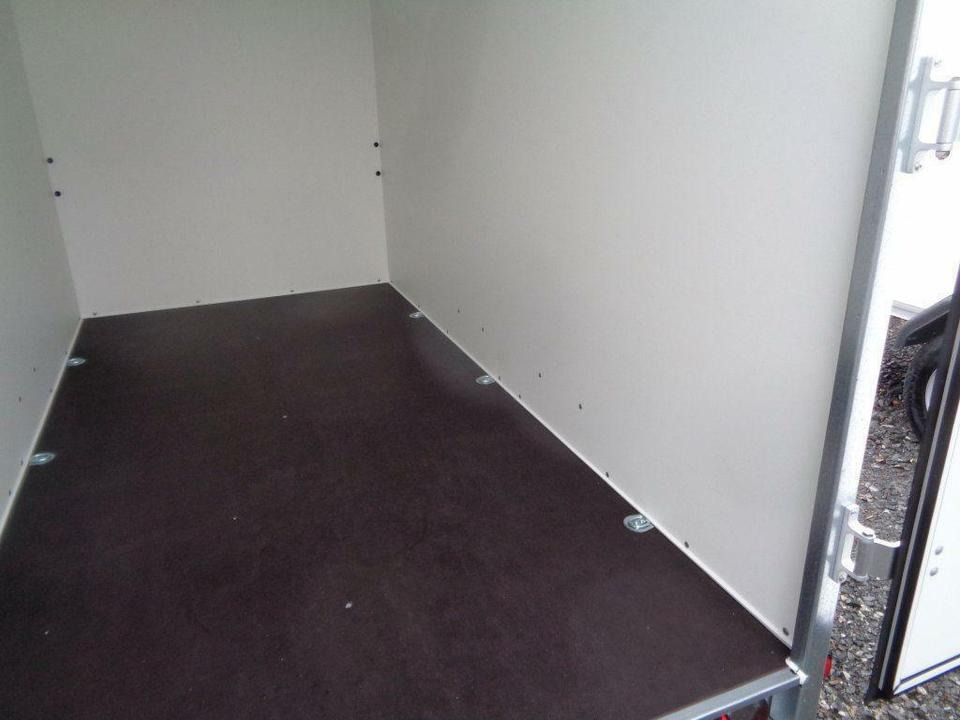 Böckmann PKW-Anhänger Kofferanhänger 2,0 to. 100 km/h - Furgoonjärelhaagis: pilt 5 Böckmann PKW-Anhänger Kofferanhänger 2,0 to. 100 km/h - Furgoonjärelhaagis: pilt 5