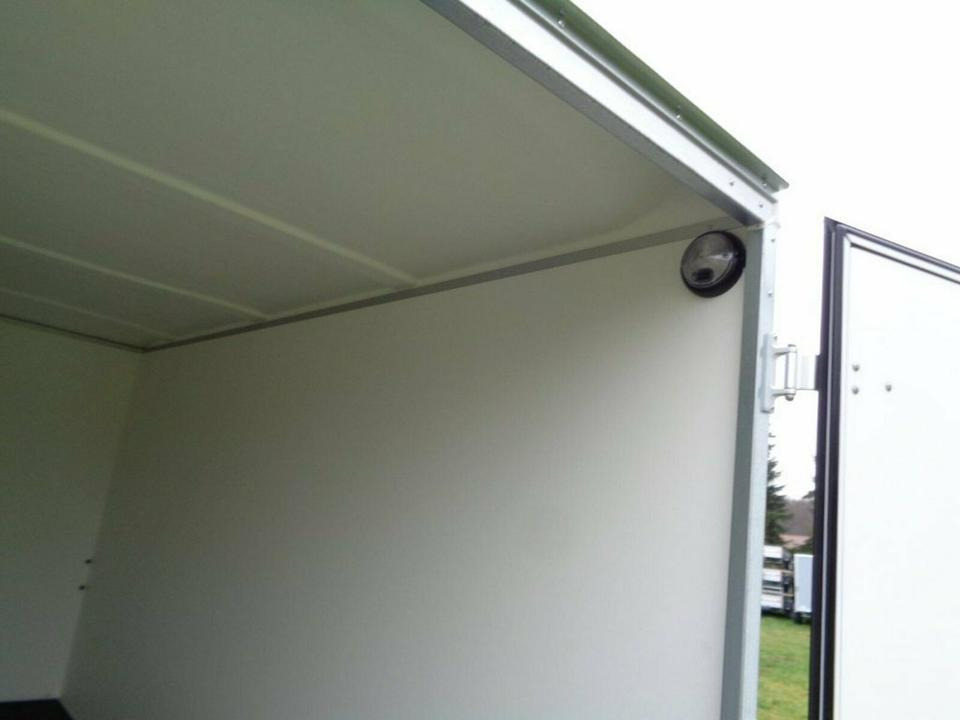 Böckmann, PKW Anhänger, Kofferanhänger KT 4018/27 H, 100 km/h - Furgoonjärelhaagis: pilt 4 Böckmann, PKW Anhänger, Kofferanhänger KT 4018/27 H, 100 km/h - Furgoonjärelhaagis: pilt 4