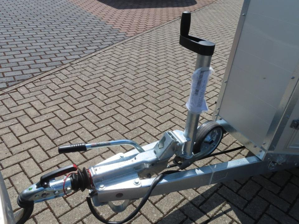Hobutreiler Böckmann Pferdeanhänger Champion UNO Esprit Sattelkammer 100km/h: pilt 13