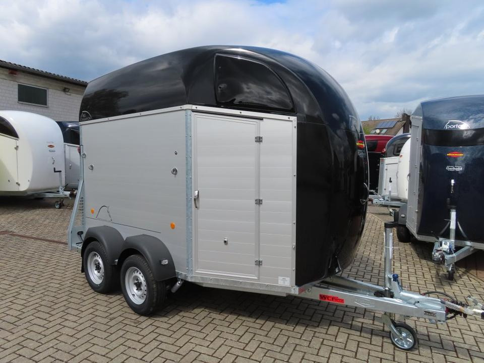 Böckmann Pferdeanhänger der neue Big Champion E, WCF, Sattelkam. - Hobutreiler: pilt 4 Böckmann Pferdeanhänger der neue Big Champion E, WCF, Sattelkam. - Hobutreiler: pilt 4