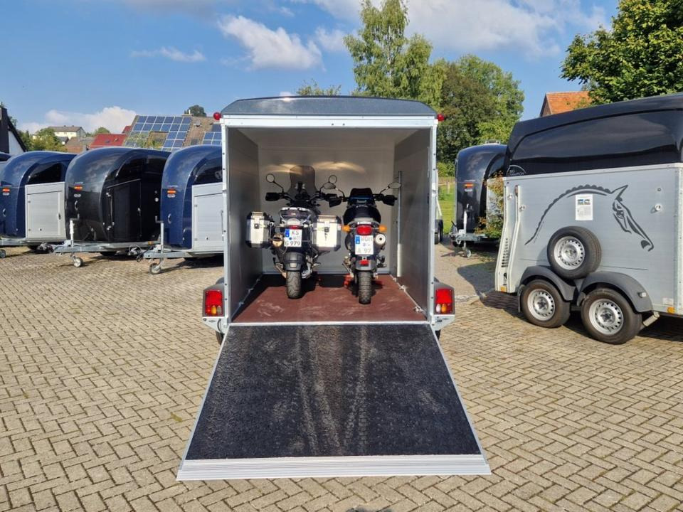 Kofferanhänger Geschlossen Umzug Leihanhänger Miete Transport 2t - Furgoonjärelhaagis: pilt 2 Kofferanhänger Geschlossen Umzug Leihanhänger Miete Transport 2t - Furgoonjärelhaagis: pilt 2