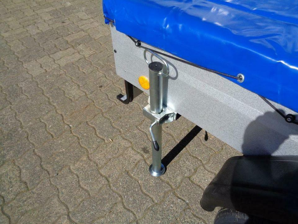 TPV PKW-Anhänger 750 kg Flachplane Stützen - Auto järelhaagis: pilt 4 TPV PKW-Anhänger 750 kg Flachplane Stützen - Auto järelhaagis: pilt 4