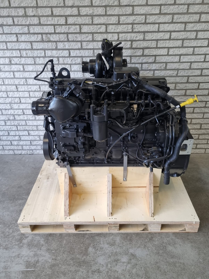 Cummins B6.7 stage 5 CM2350 CPL4834 - Mootor - Jäätme-/ Tööstuslik käitleja: pilt 1 Cummins B6.7 stage 5 CM2350 CPL4834 - Mootor - Jäätme-/ Tööstuslik käitleja: pilt 1