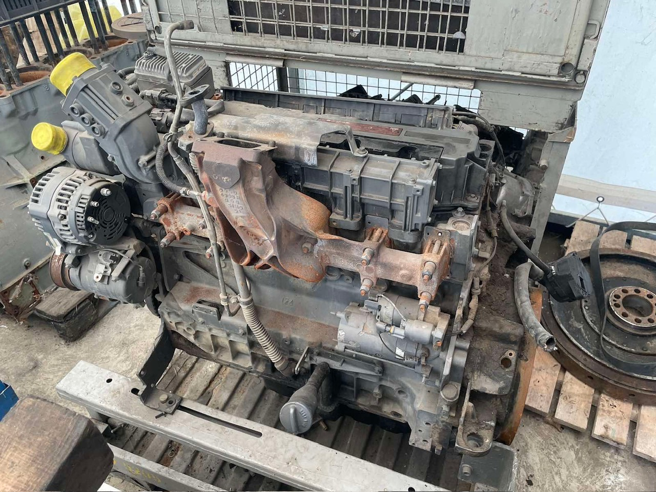DEUTZ TCD 6.1 L6 Agri T4i - Mootor - Traktor: pilt 3 DEUTZ TCD 6.1 L6 Agri T4i - Mootor - Traktor: pilt 3