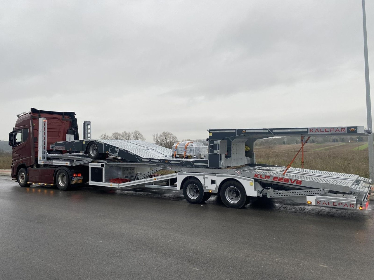 KALEPAR KLP228V6 6er-Autotransporter VDI2700 - Treilerpoolhaagis: pilt 2 KALEPAR KLP228V6 6er-Autotransporter VDI2700 - Treilerpoolhaagis: pilt 2