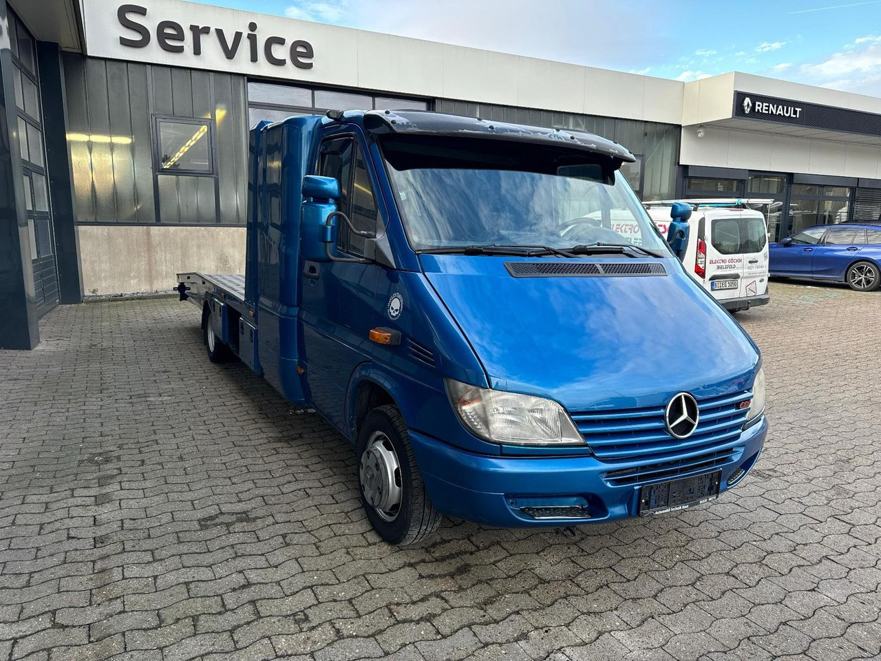 Mercedes-Benz Sprinter 2.7 CDI ABSCHLEPPWAGEN SCHLAFKABINE - Treilerveoauto: pilt 3 Mercedes-Benz Sprinter 2.7 CDI ABSCHLEPPWAGEN SCHLAFKABINE - Treilerveoauto: pilt 3