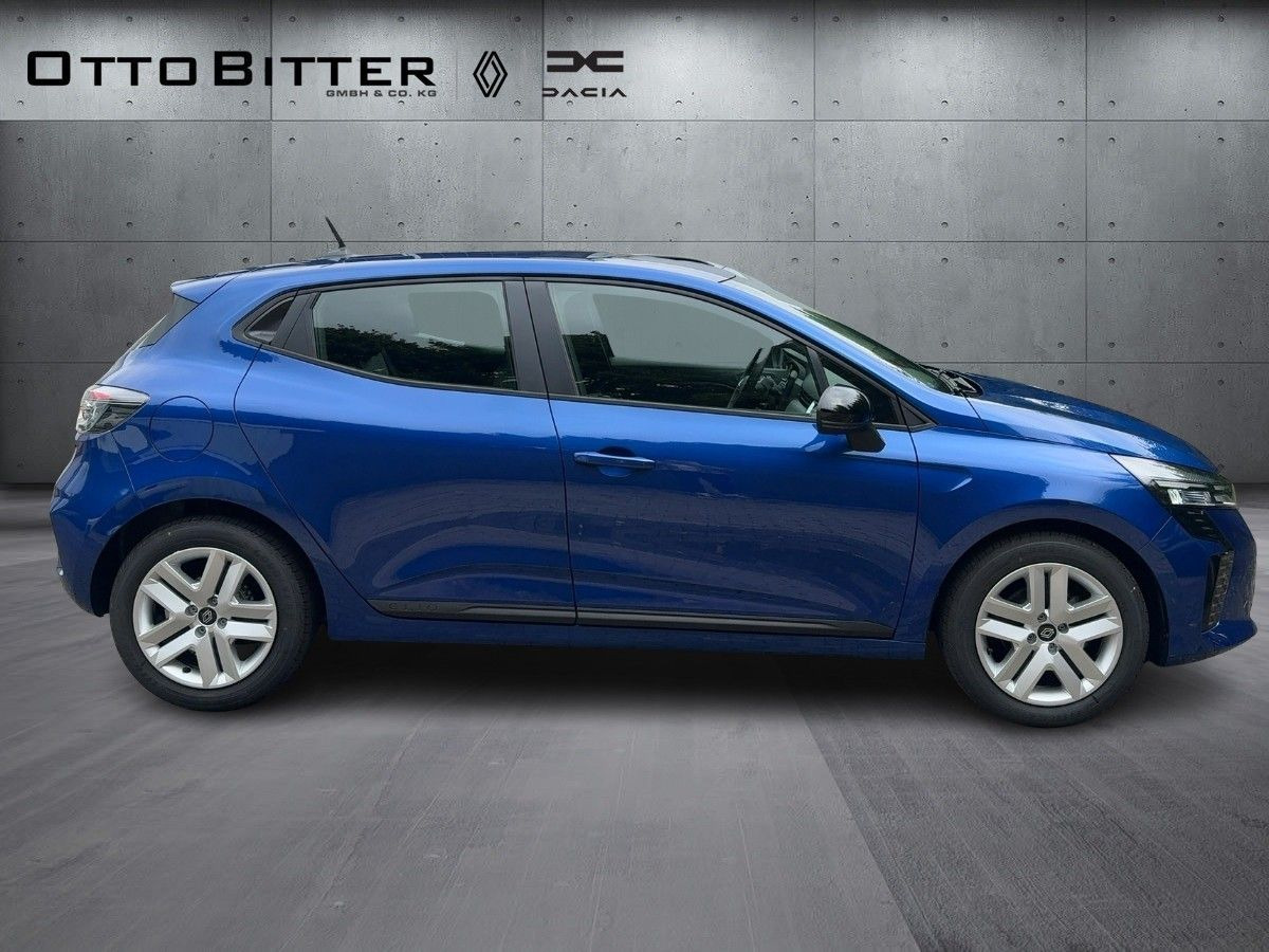 Renault Clio Evolution ECO-G 100 FLÜSSIGGAS KAMERA - Sedaan: pilt 5 Renault Clio Evolution ECO-G 100 FLÜSSIGGAS KAMERA - Sedaan: pilt 5
