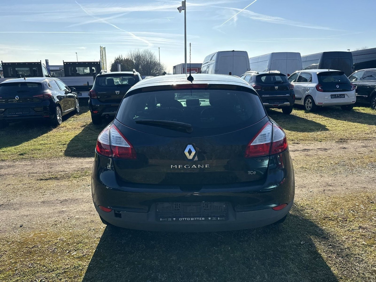 Renault Megane Limited TCe115 +KUPPLUNG DEFEKT/MOTOR OK+ - Sedaan: pilt 3 Renault Megane Limited TCe115 +KUPPLUNG DEFEKT/MOTOR OK+ - Sedaan: pilt 3